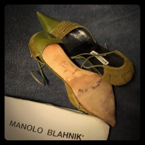 Very gently worn Minolo Blahnik green suede shoes
